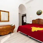 Fontana Hotel