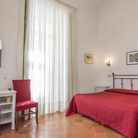 Fontana Szálloda 3*