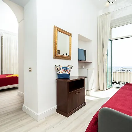Fontana Hotell 3*